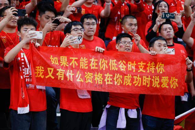 中国足球小将意大利夺冠！点杀埃弗顿，12岁孩子替国足争了口气